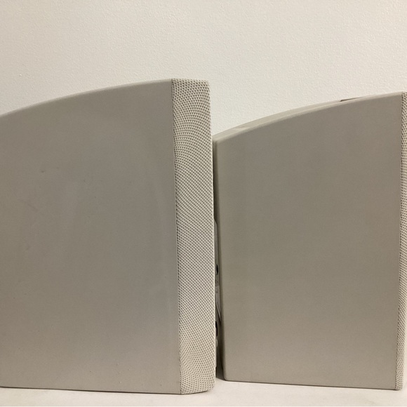 Yamaha Speakers YST-M10 Computer Speakers - Picture 4 of 6